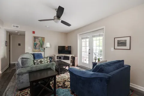 $250,000 | 5025 Hillsboro Pike, Unit 23B, Nashville, TN 37215