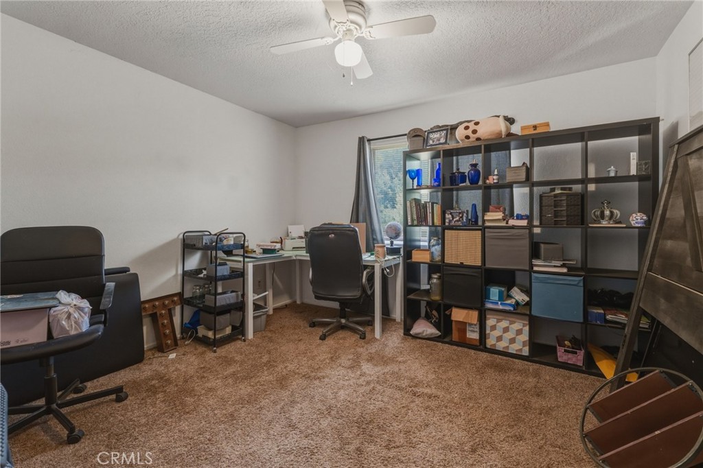 15072 Desert Star Road Apple Valley, CA 92307 - Photo 12 of 17