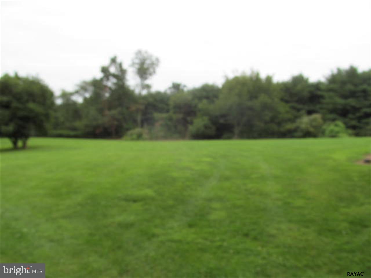 8482 Orchard Road Spring Grove, PA 17362 - Photo 5 of 36 Gallery Image 5
