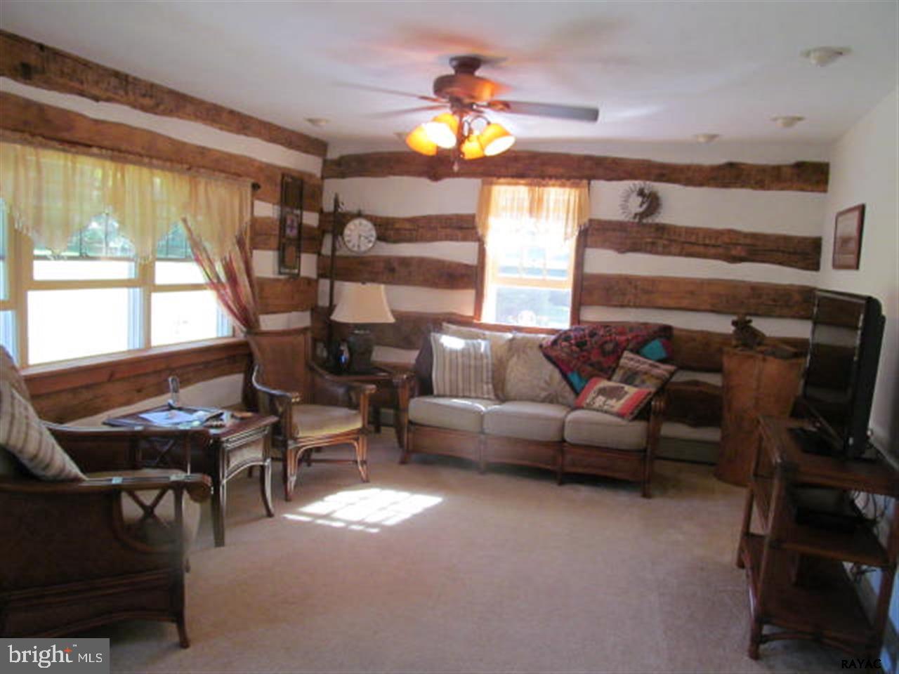 8482 Orchard Road Spring Grove, PA 17362 - Photo 8 of 36 Gallery Image 8