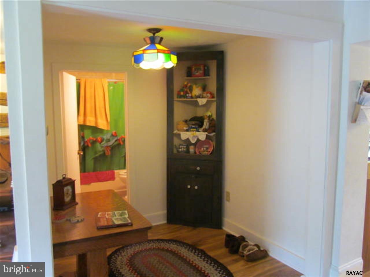 8482 Orchard Road Spring Grove, PA 17362 - Photo 9 of 36 Gallery Image 9