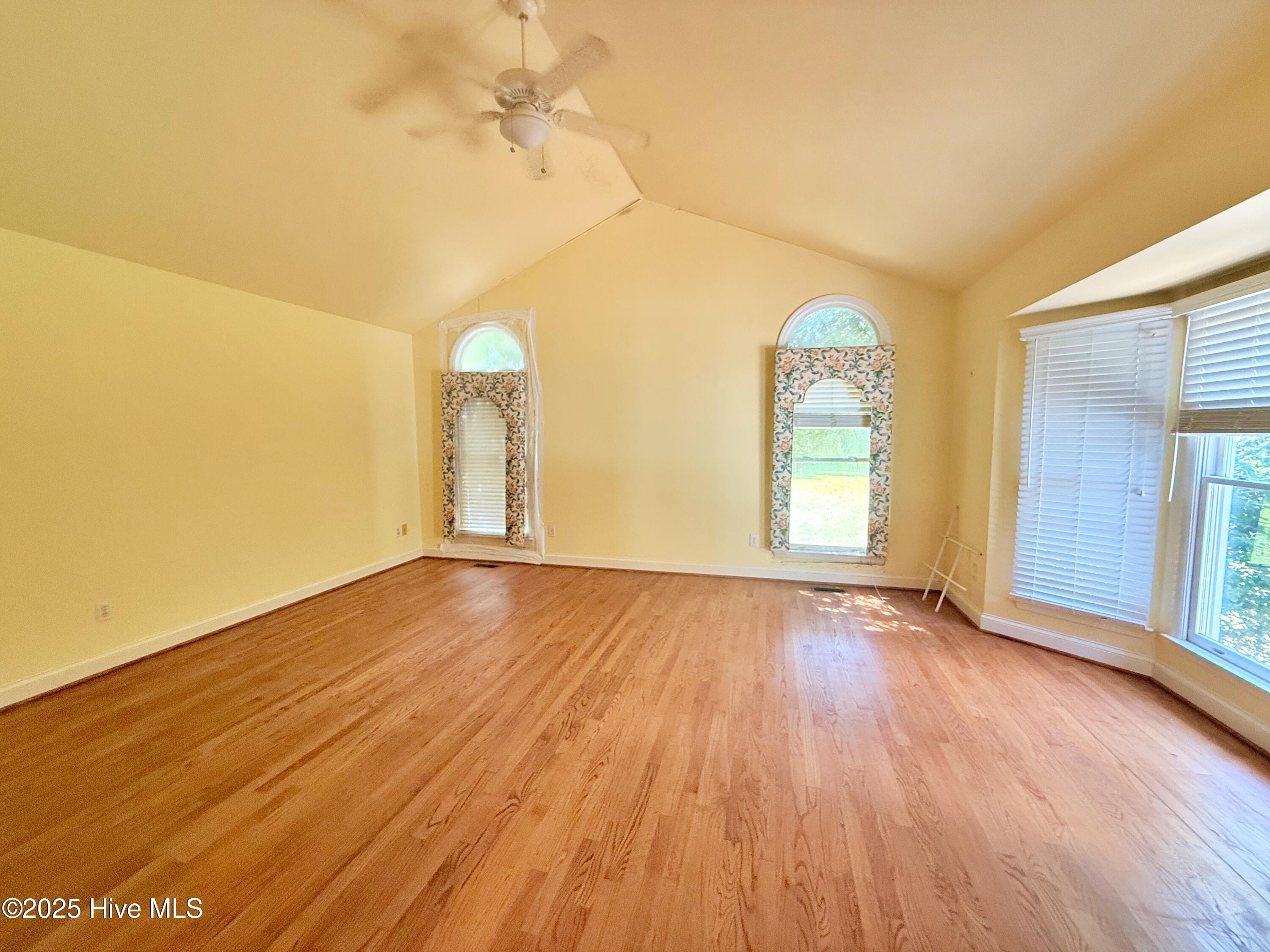 4503 Greenview Road Trent Woods, NC 28562 - Photo 13 of 39 Primary New