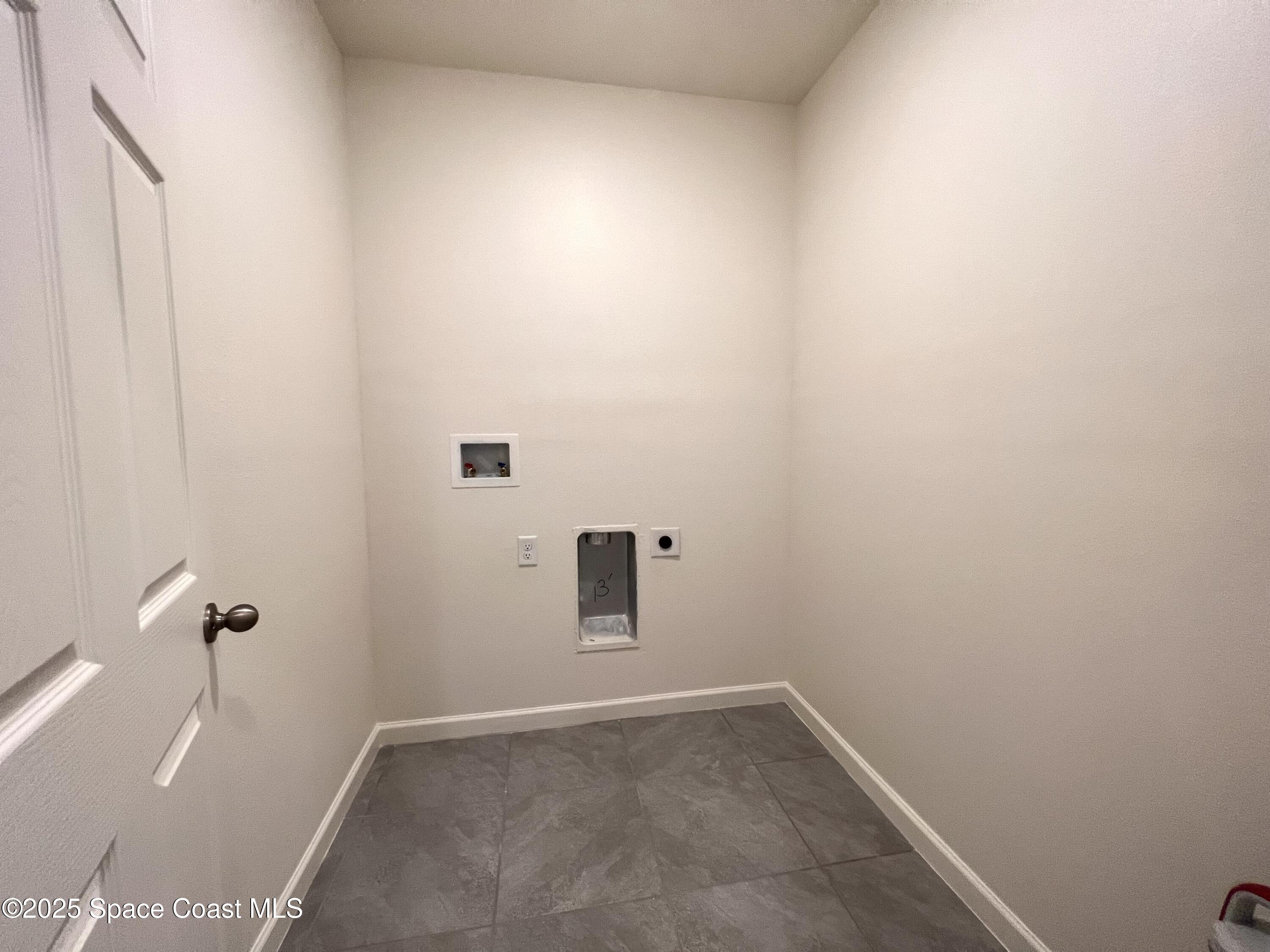 4631 Talbot Boulevard Cocoa, FL 32926 - Photo 21 of 24 a view of a small space
