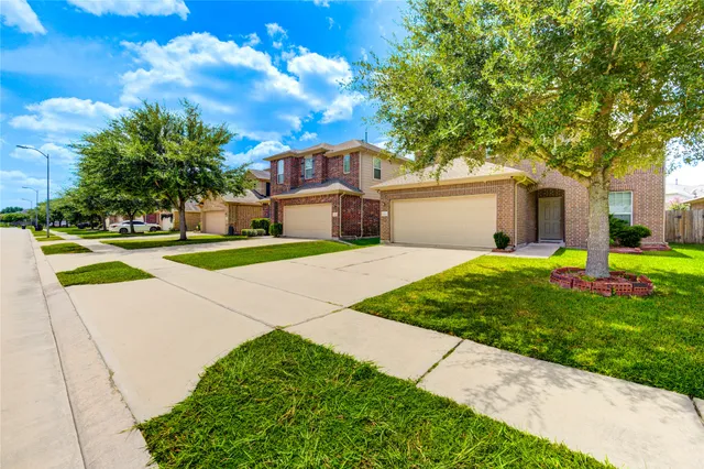 $2,800 | 21015 Wheat Snow Lane, Katy, TX 77449