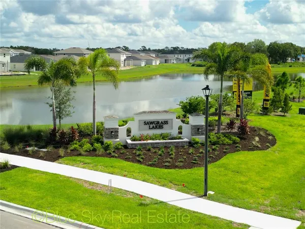 $2,450 | 9533 Sandy Bluffs Circle, Palmetto, FL 34221