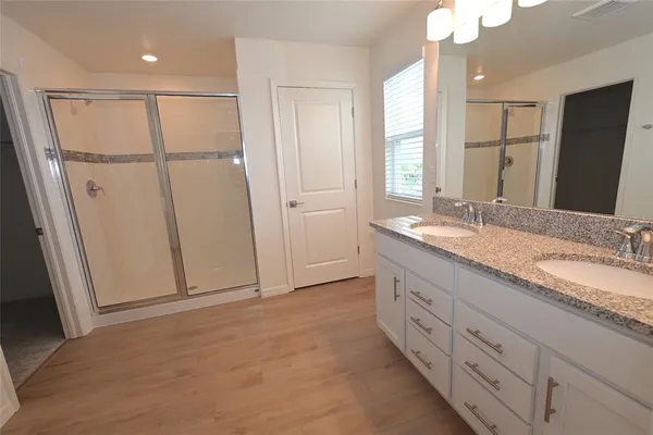 $2,450 | 9533 Sandy Bluffs Circle, Palmetto, FL 34221