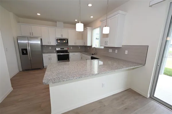 $2,450 | 9533 Sandy Bluffs Circle, Palmetto, FL 34221
