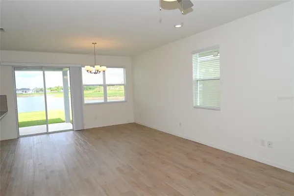 $2,450 | 9533 Sandy Bluffs Circle, Palmetto, FL 34221