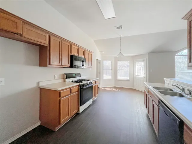 $1,995 | 2644 Gate Ridge Drive, Austin, TX 78748