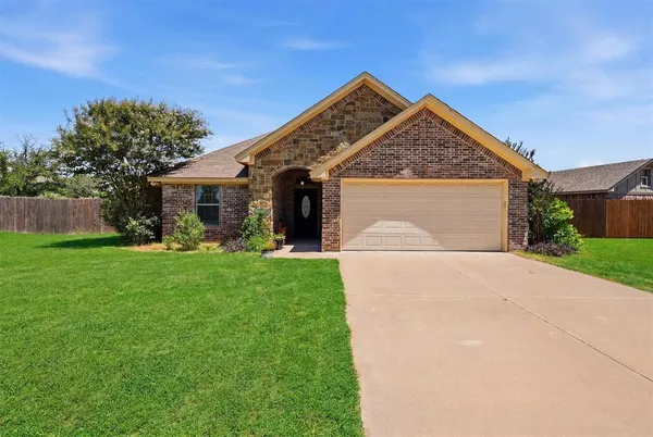 $365,000 | 2837 County Road 301, Glen Rose, TX 76043