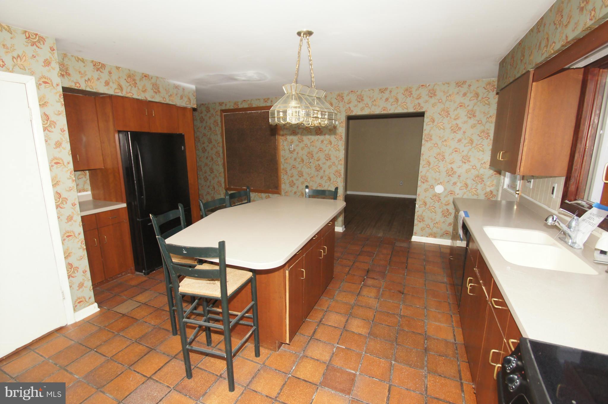 409 East Wheel Road Abingdon, MD 21009 - Photo 13 of 30 Kitchen