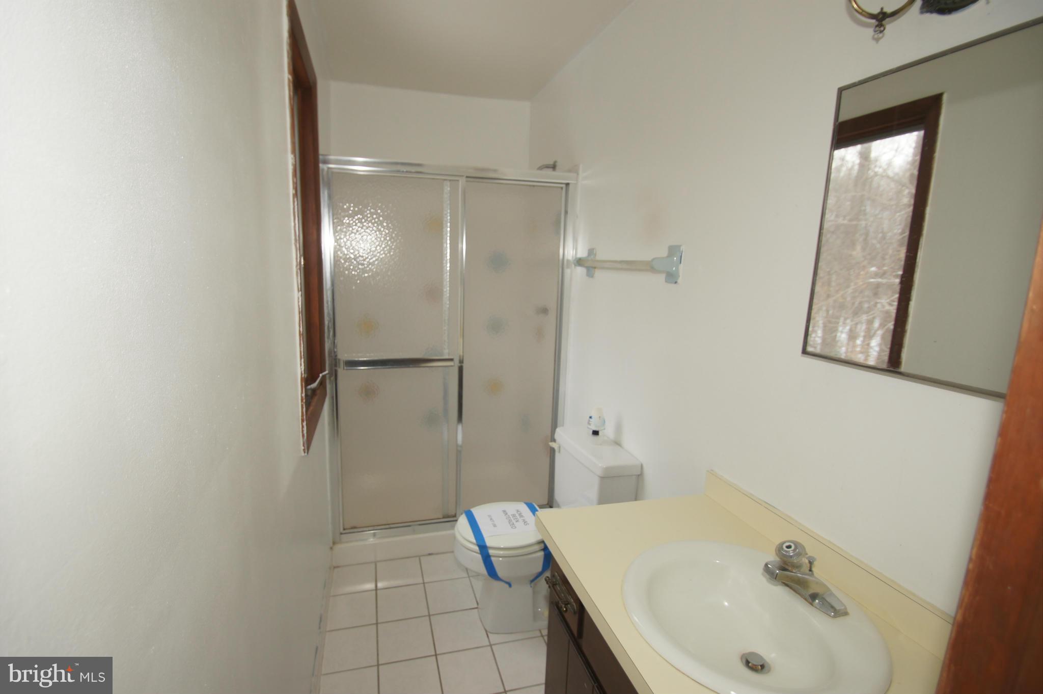 409 East Wheel Road Abingdon, MD 21009 - Photo 15 of 30 Bath (Master)
