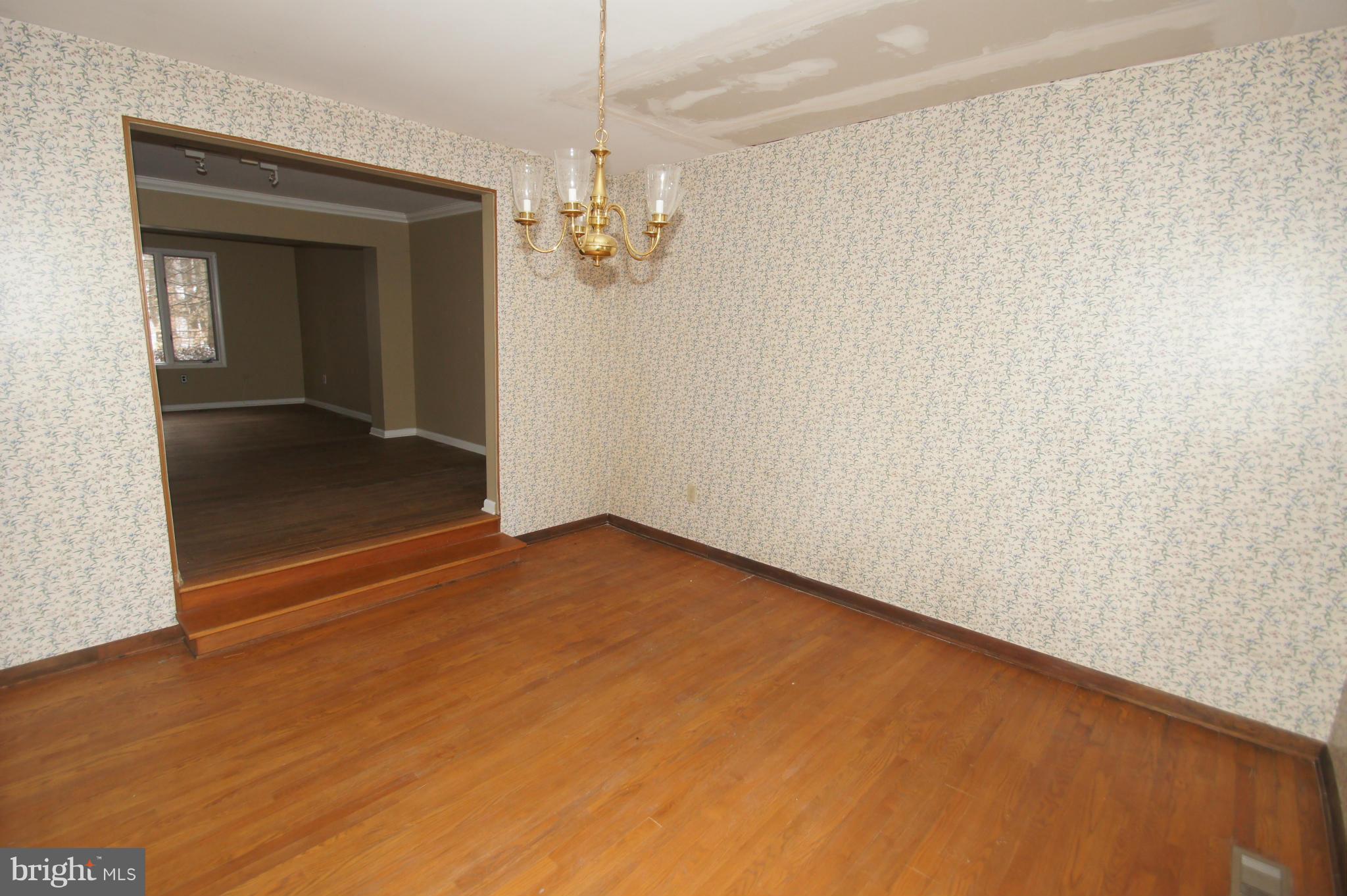 409 East Wheel Road Abingdon, MD 21009 - Photo 10 of 30 Dining Room