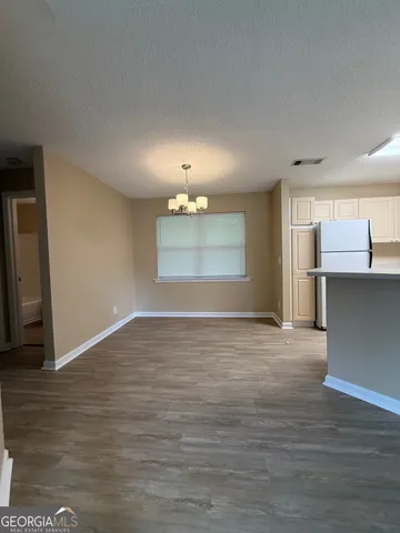 $1,335 | 320 Ridgewood Avenue, Unit C4, Gainesville, GA 30501