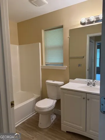 $1,335 | 320 Ridgewood Avenue, Unit C4, Gainesville, GA 30501