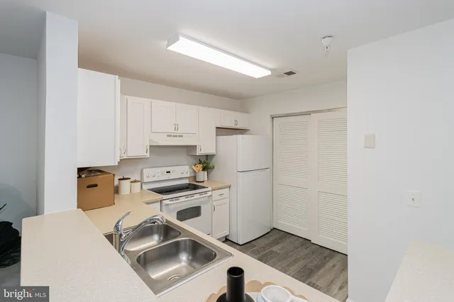 $279,900 | 505 Garrison Woods Drive, Unit 124, Stafford, VA 22556