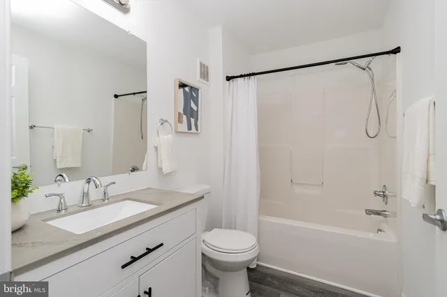 $279,900 | 505 Garrison Woods Drive, Unit 124, Stafford, VA 22556