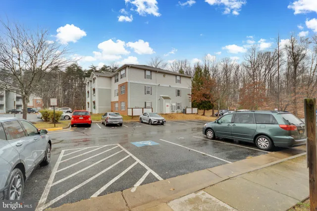 $279,900 | 505 Garrison Woods Drive, Unit 124, Stafford, VA 22556