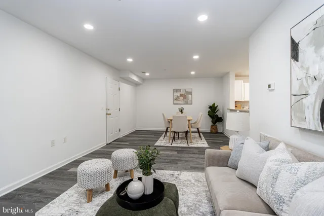 $279,900 | 505 Garrison Woods Drive, Unit 124, Stafford, VA 22556