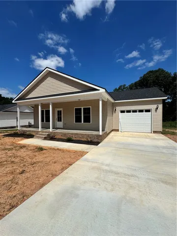 $234,500 | 109 Simpson Street, Iva, SC 29655