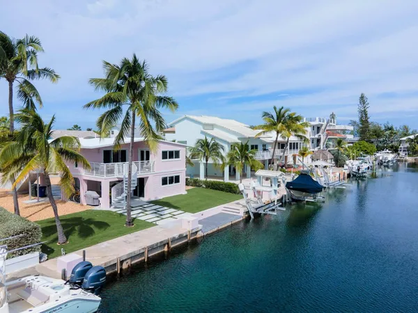 a view of swimming pool and lake view