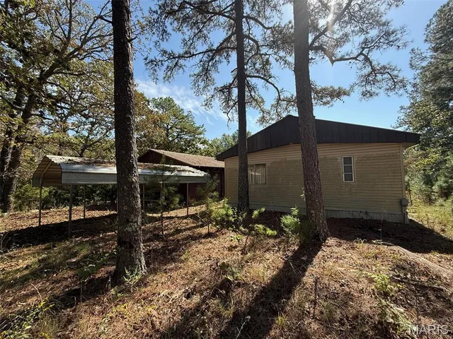 $703,500 | 9641 Crane Drive, Bucyrus, MO 65444