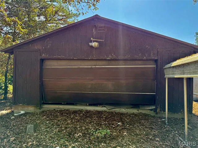 $703,500 | 9641 Crane Drive, Bucyrus, MO 65444