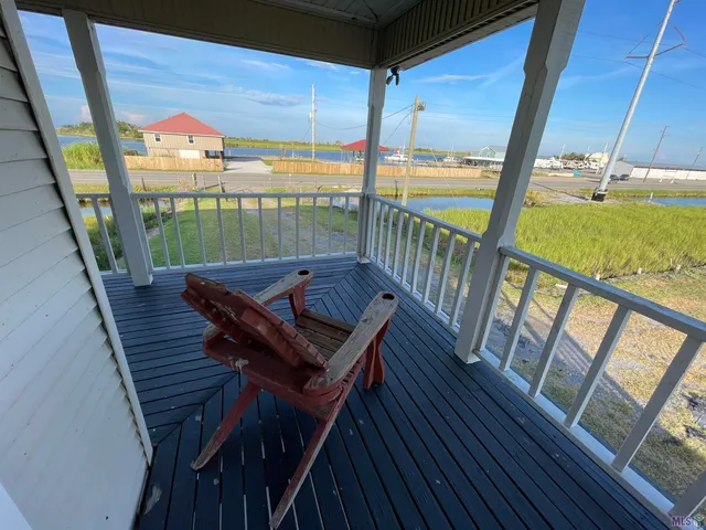 $350,000 | 23972 Highway 1, Golden Meadow, LA 70357