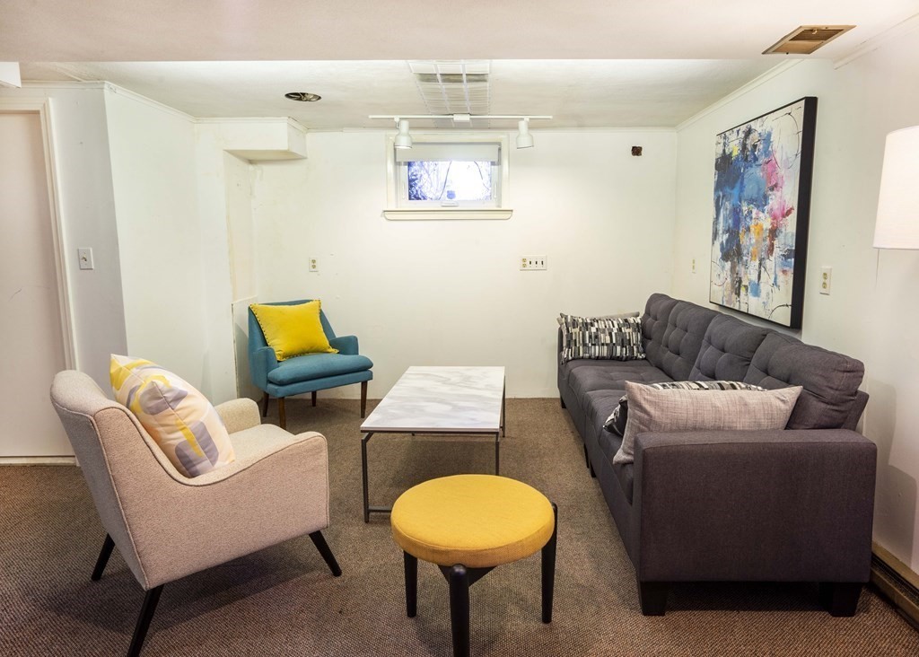 127 Clay Street Cambridge, MA 02140 - Photo 11 of 19