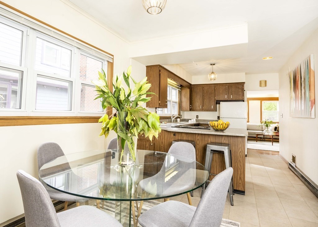 127 Clay Street Cambridge, MA 02140 - Photo 5 of 19