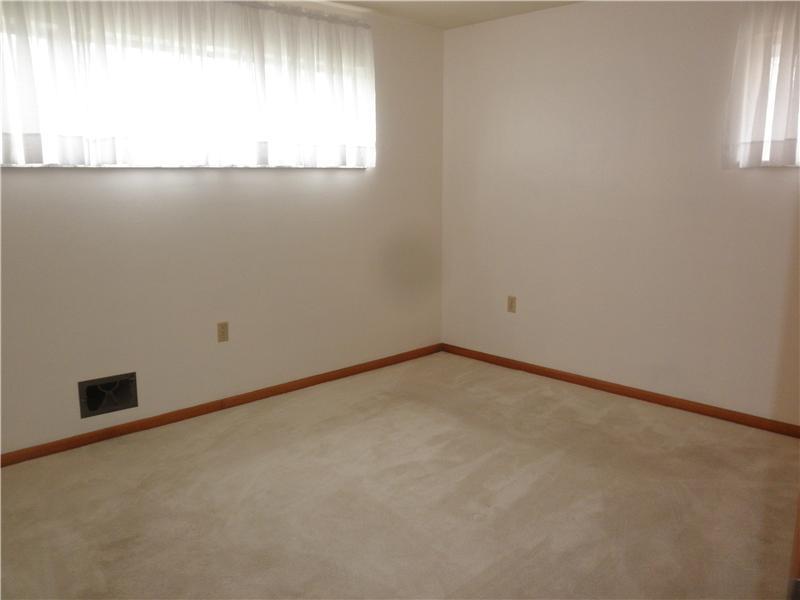 3952 Shepard Road Gibsonia, PA 15044 - Photo 7 of 14 Bedroom.