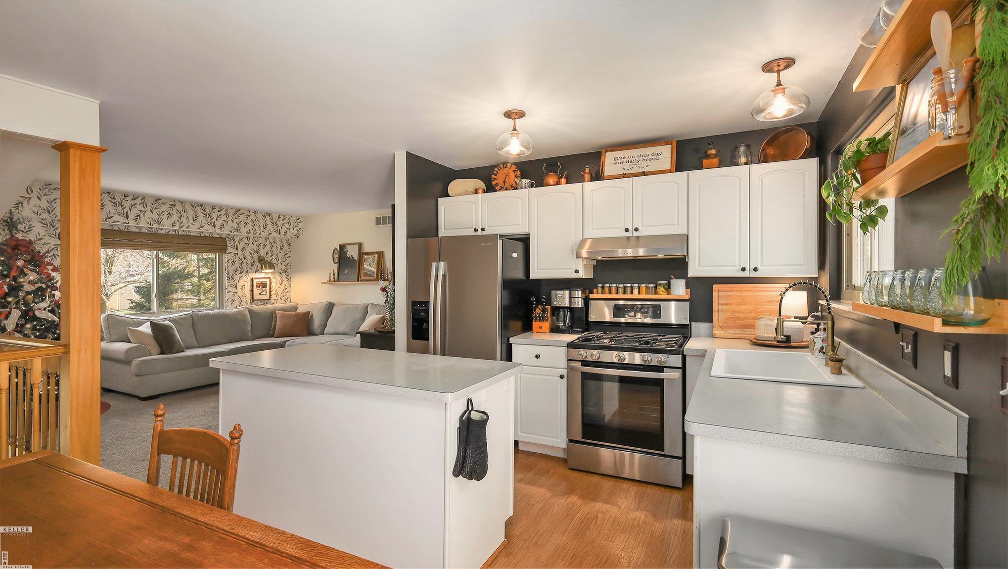 3494 Samuel Avenue Rochester Hills, MI 48309 - Photo 5 of 33