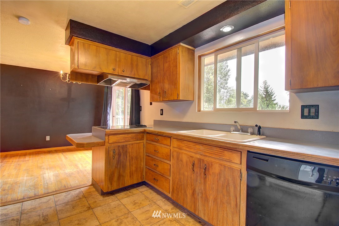 13 Alpine Way Longview, WA 98632 - Photo 9 of 28 Gallery Image 9