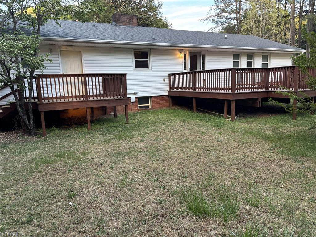 3972 Transou Road Pfafftown, NC 27040 - Photo 10 of 11 Decks