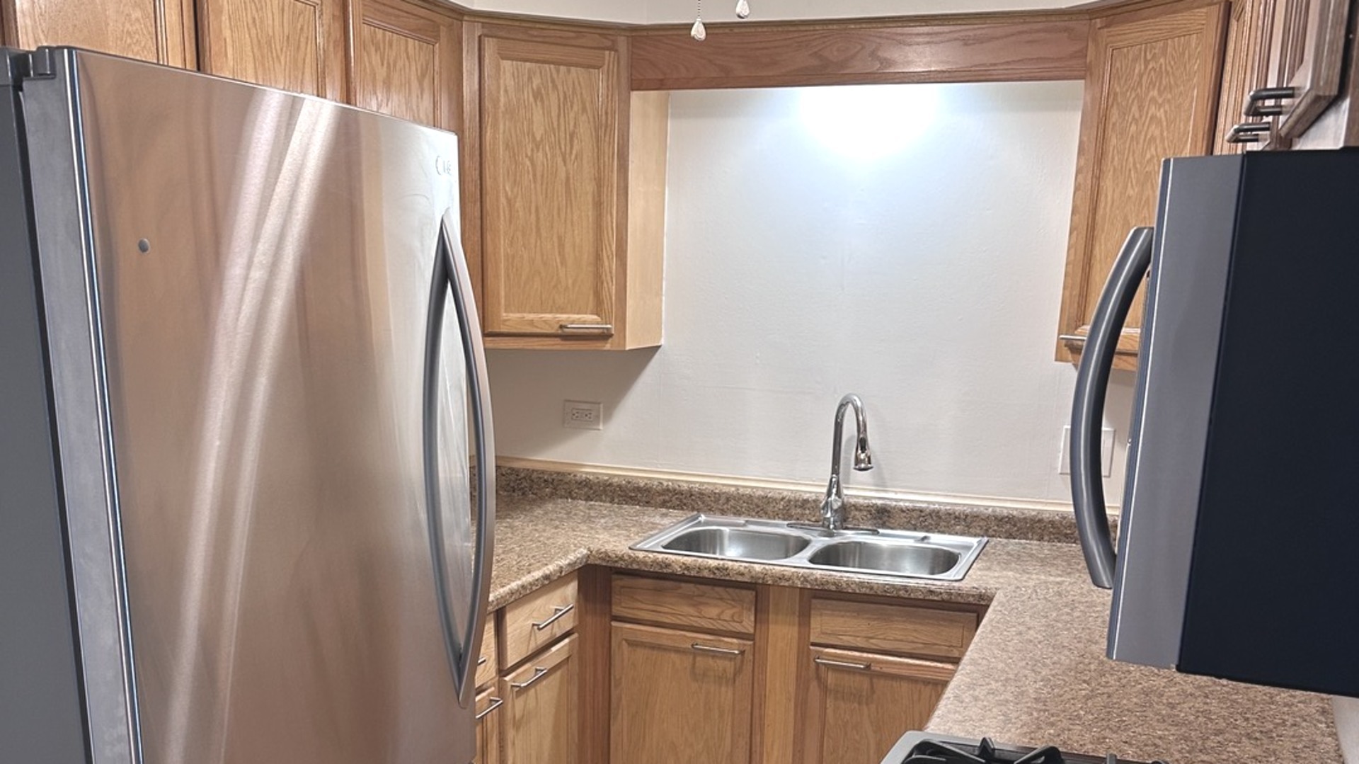 7005 99th Street, Unit 4 Chicago Ridge, IL 60415 - Photo 7 of 13