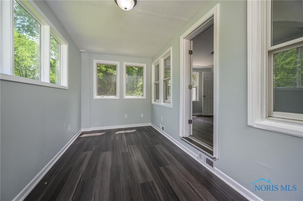 5901 Meade Road Sylvania, OH 43560 - Photo 8 of 17 Gallery Image 8