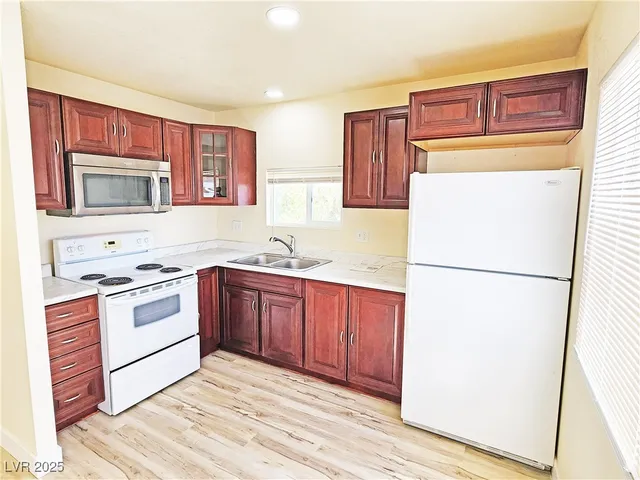 $1,635 | 7701 South Arabian Way, Pahrump, NV 89061