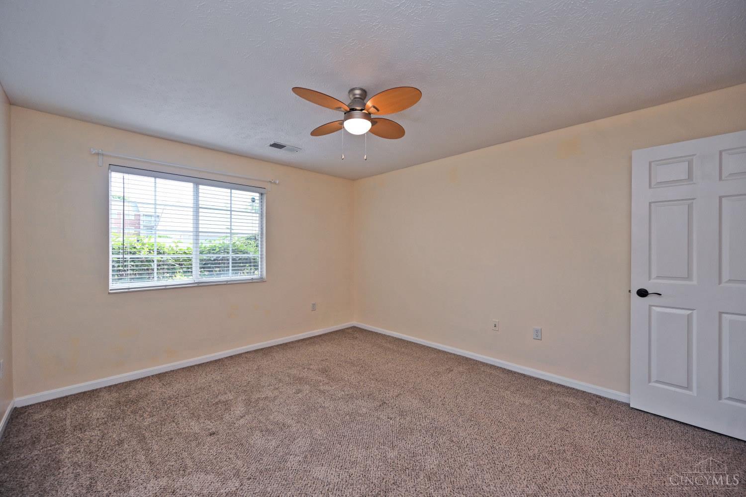 7392 Ridgepoint Drive, Unit 3 Cincinnati, OH 45230 - Photo 19 of 39 Gallery Image 19