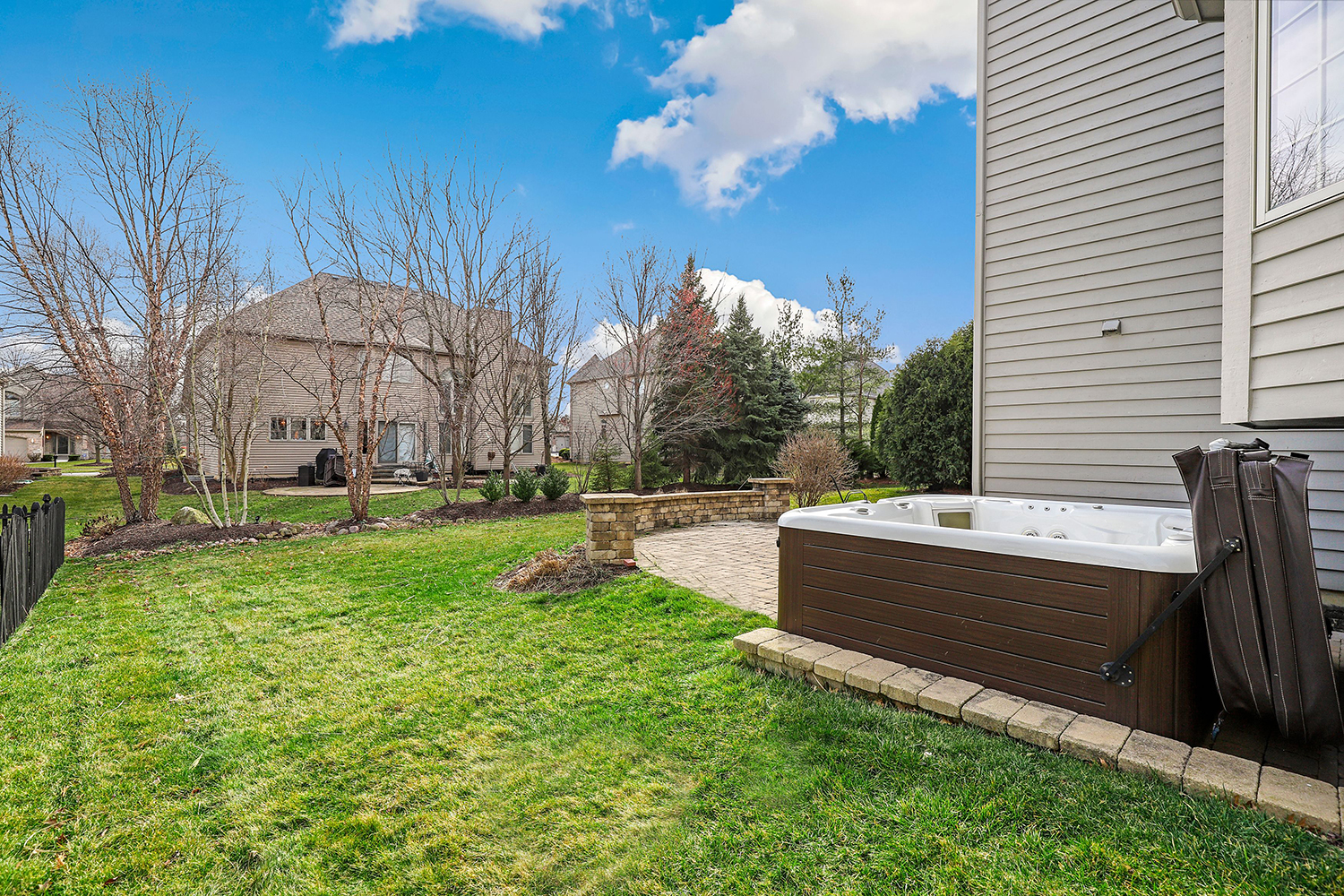 2524 Spartina Road Naperville, IL 60564 - Photo 35 of 41 a view of outdoor space yard and patio