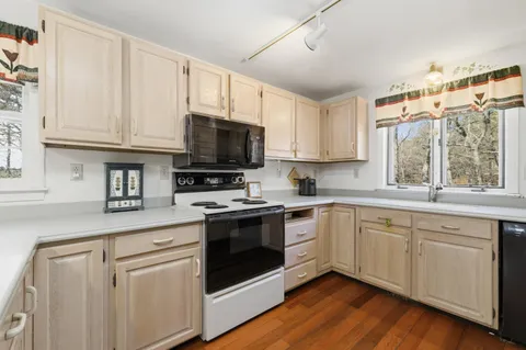 $699,900 | 32 Admiral Halsey Road, Plymouth, MA 02360