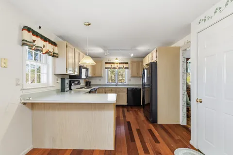 $699,900 | 32 Admiral Halsey Road, Plymouth, MA 02360
