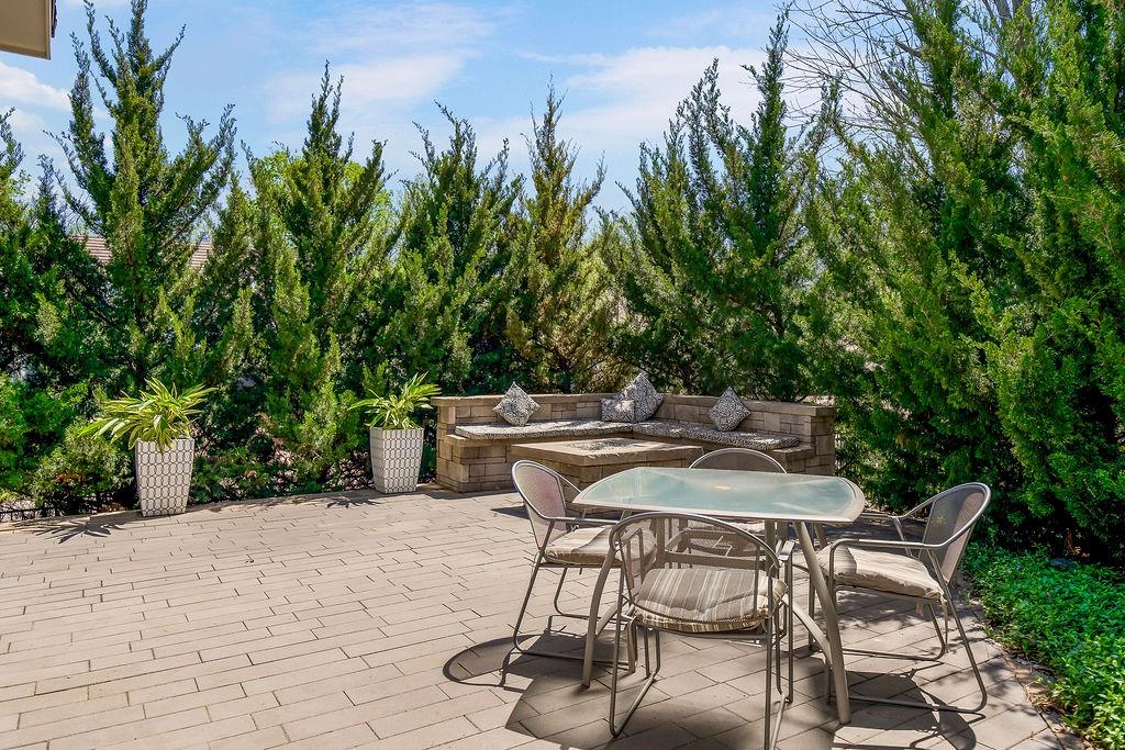 4313 Northeast Maplegate Court Lee's Summit, MO 64064 - Photo 13 of 86