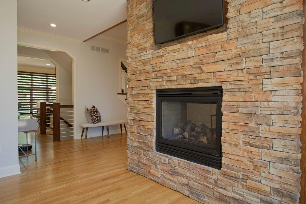 4313 Northeast Maplegate Court Lee's Summit, MO 64064 - Photo 53 of 86