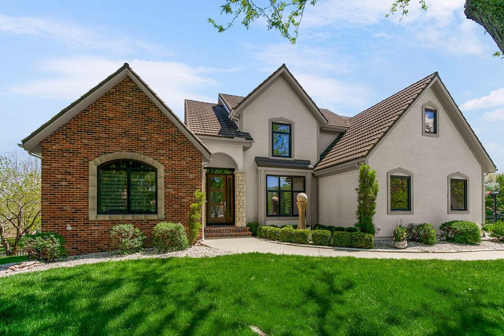 4313 Northeast Maplegate Court Lee's Summit, MO 64064 - Photo 77 of 86