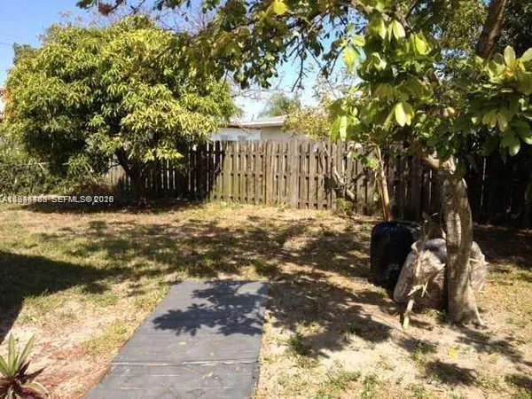 $1,750 | 5693 Fletcher Street, Unit 12, Hollywood, FL 33023