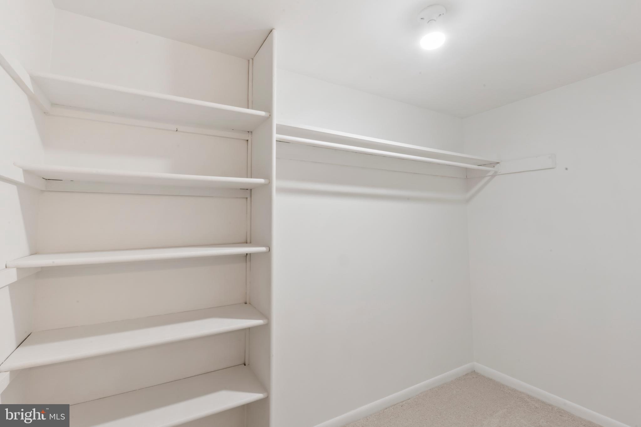 1422 Northgate Square, Unit 12B Reston, VA 20190 - Photo 18 of 36 Primary Bedroom WIC