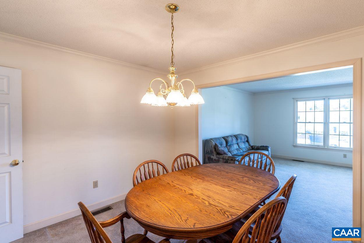 1624 Chatham Road Waynesboro, VA 22980 - Photo 29 of 65 Gallery Image 29