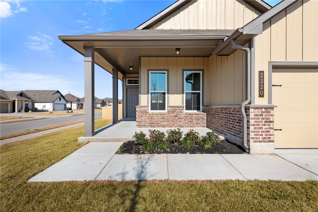 2220 Amber Court Bryan, TX 77807 - Photo 5 of 35 a view of entrance gate of the house