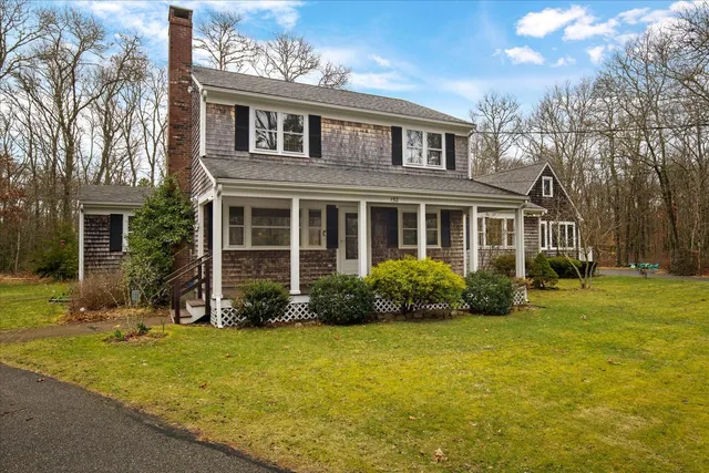 $799,000 | 152 Wakeby Road, Marstons Mills, MA 02648