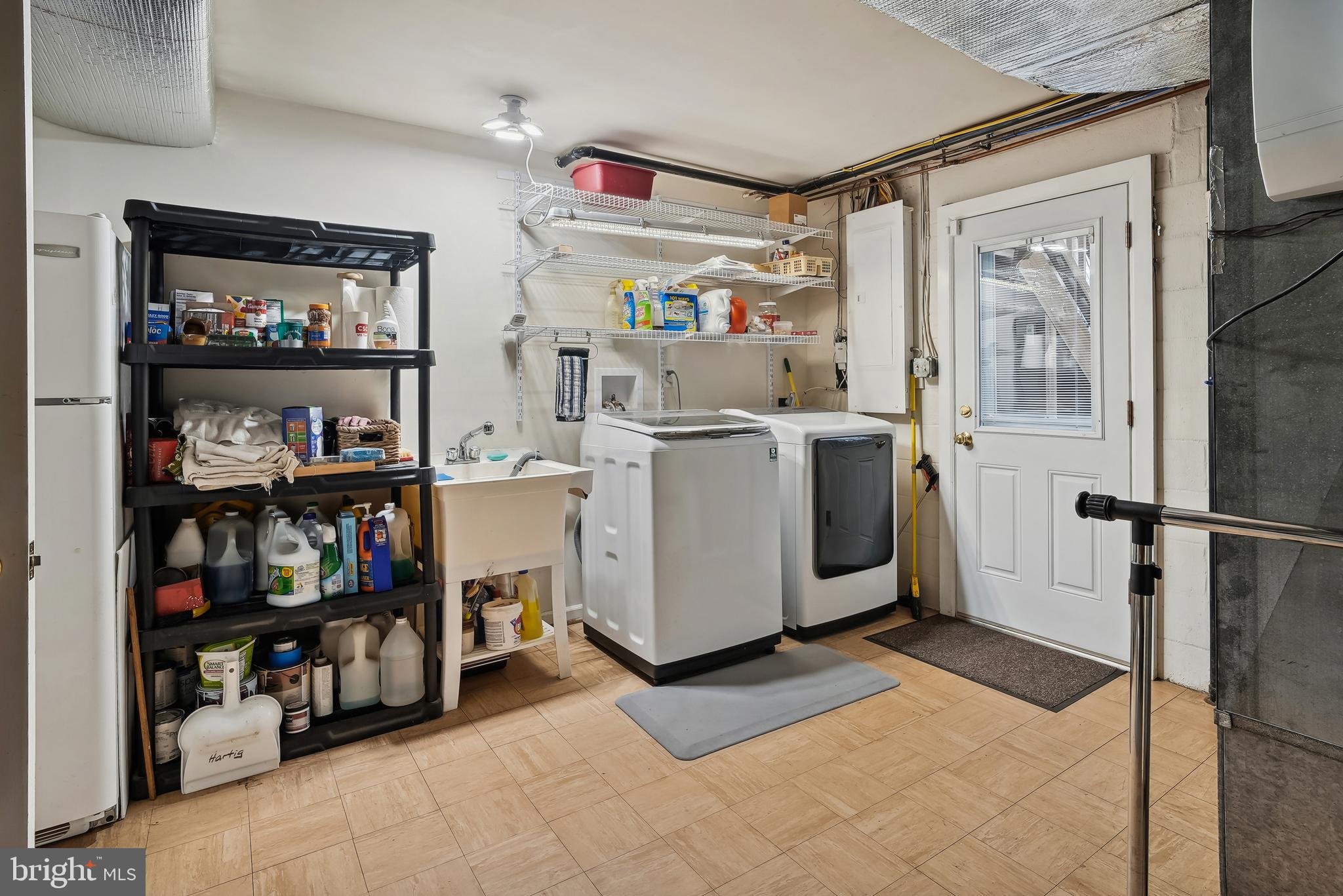 5103 Gunpowder Road Fairfax, VA 22030 - Photo 27 of 31 laundry room